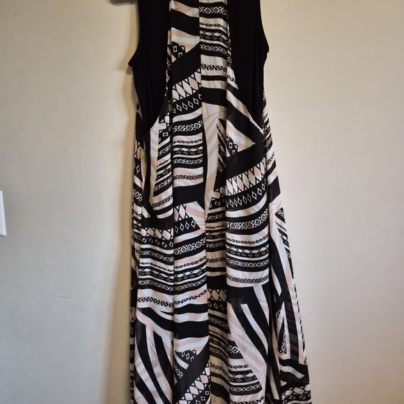 Joseph Ribkoff Printed Dress - Picture 5 of 6